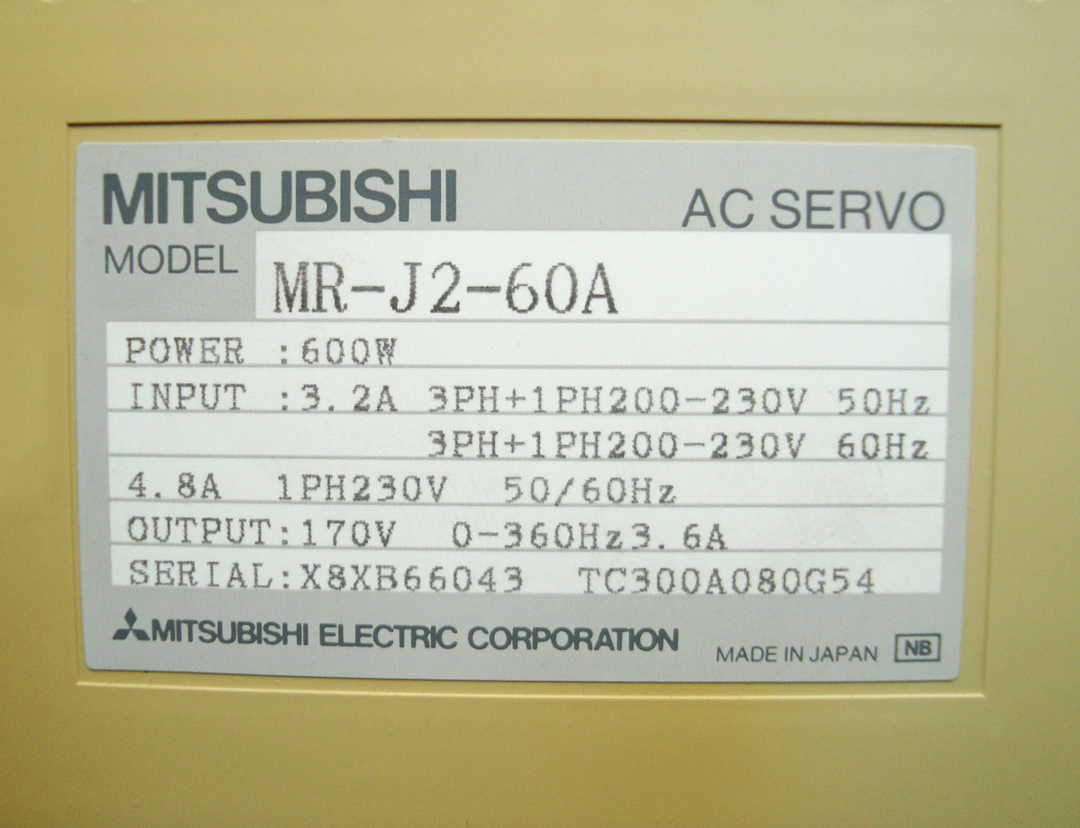 Fehler Mitsubishi MR-J2-60A Display Dunkel