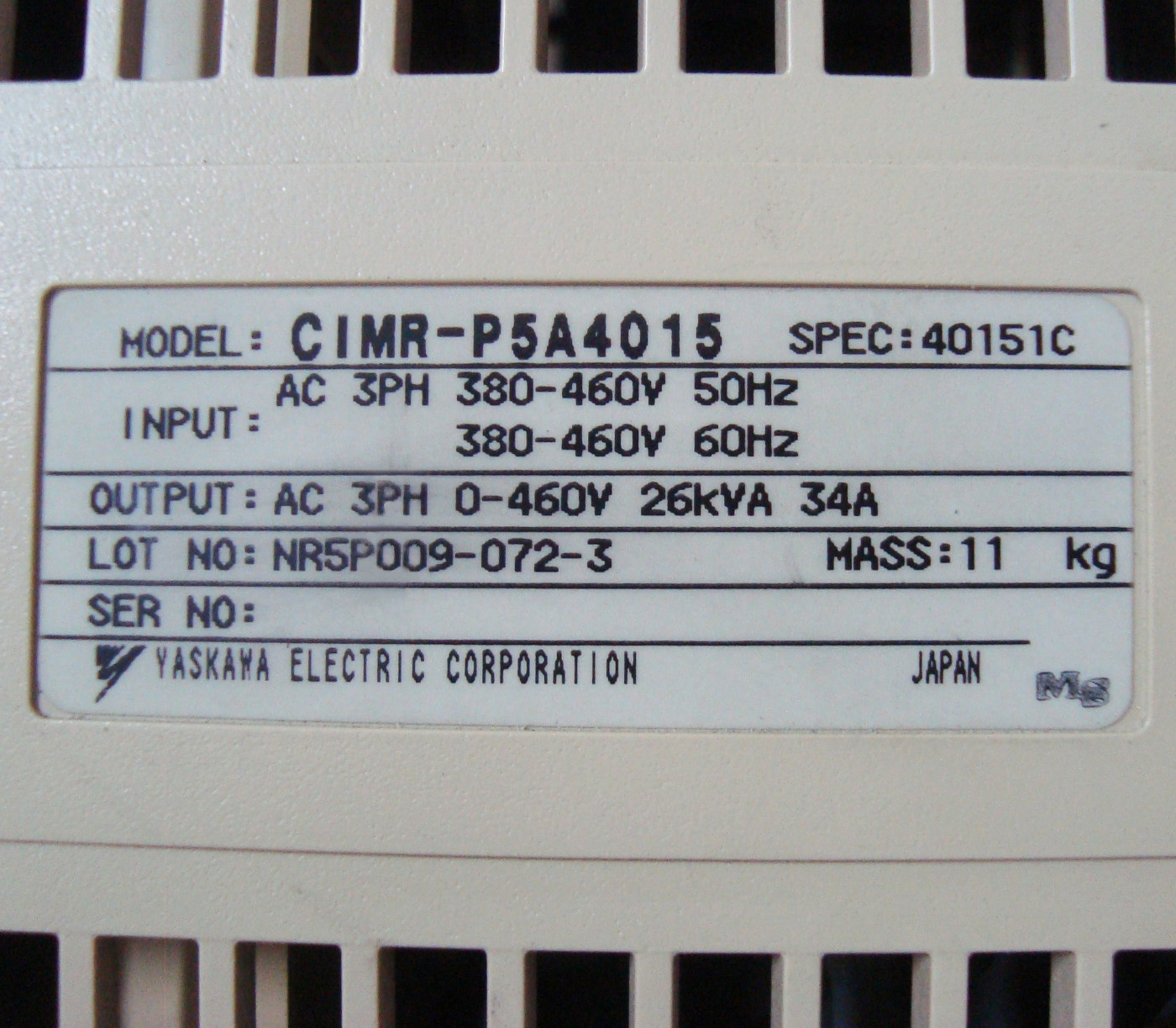 Typenschild CIMR-P5A4015